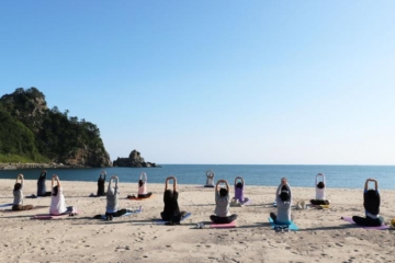 Fudai Hama Park Kiraumi 的海灘瑜伽（*期間的最後一個星期日）