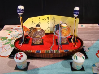 古老的人偶节（Hinamatsuri）展览。