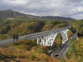 Makisawa Bridge/Shikaizaka Ohashi Bridge