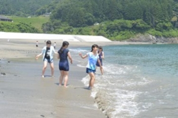 Ayari Beach Sea Opening