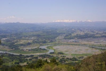 京塚山