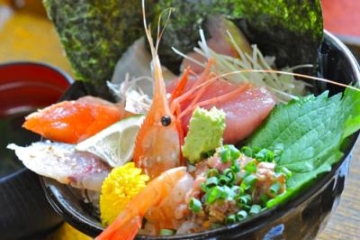 기타가와 식당 고지층 덮밥
