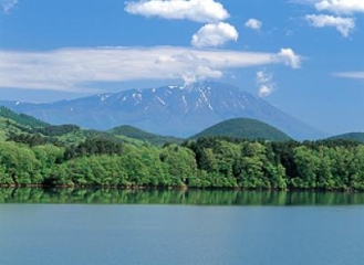ทะเลสาบโกโช
