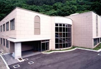 พิพิธภัณฑ์พื้นบ้านเทือกเขาคิตะคามิเมืองมิยาโกะ