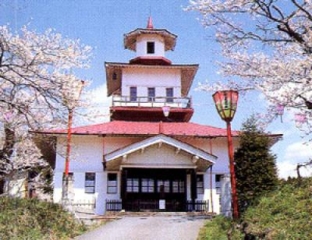 前岩户共立医院和向山公园。