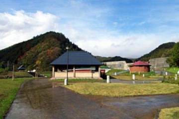 오야나기자와 사방 공원 캠프장