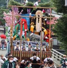 一户节（10 月 15 日在京都一户举行的节庆活动）